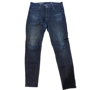 high-rise AG jeans. the farrah skinny. size 28R.
